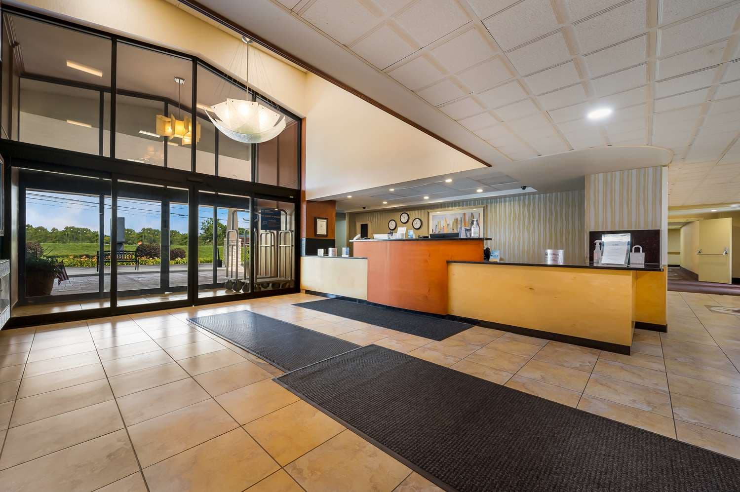 Best Western Detroit Livonia 2