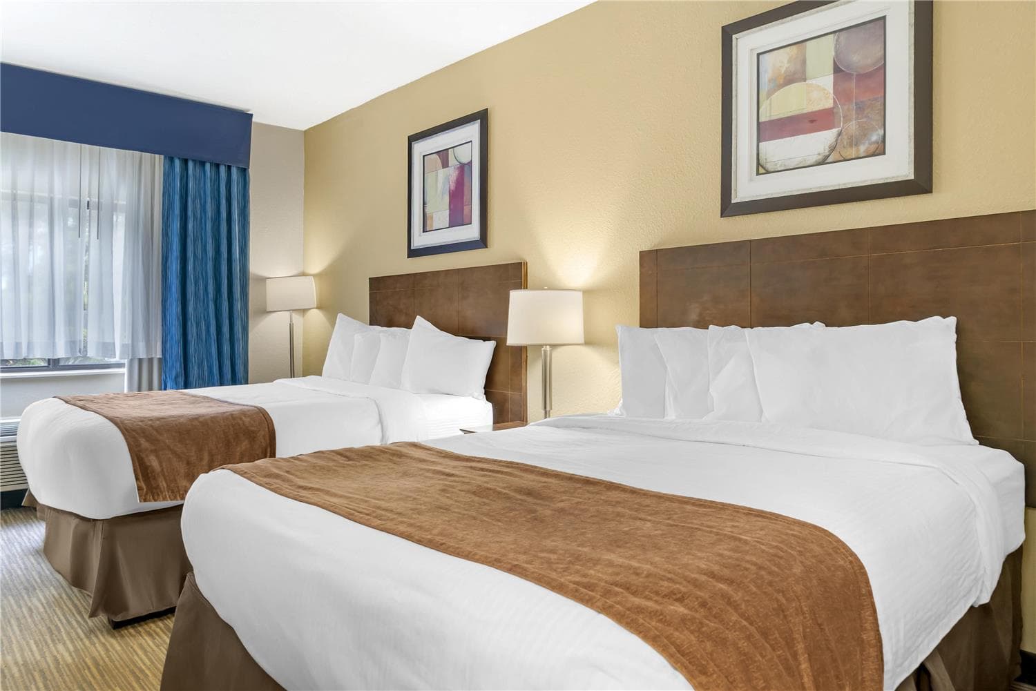 Best Western Port Huron Blue Water Bridge 4