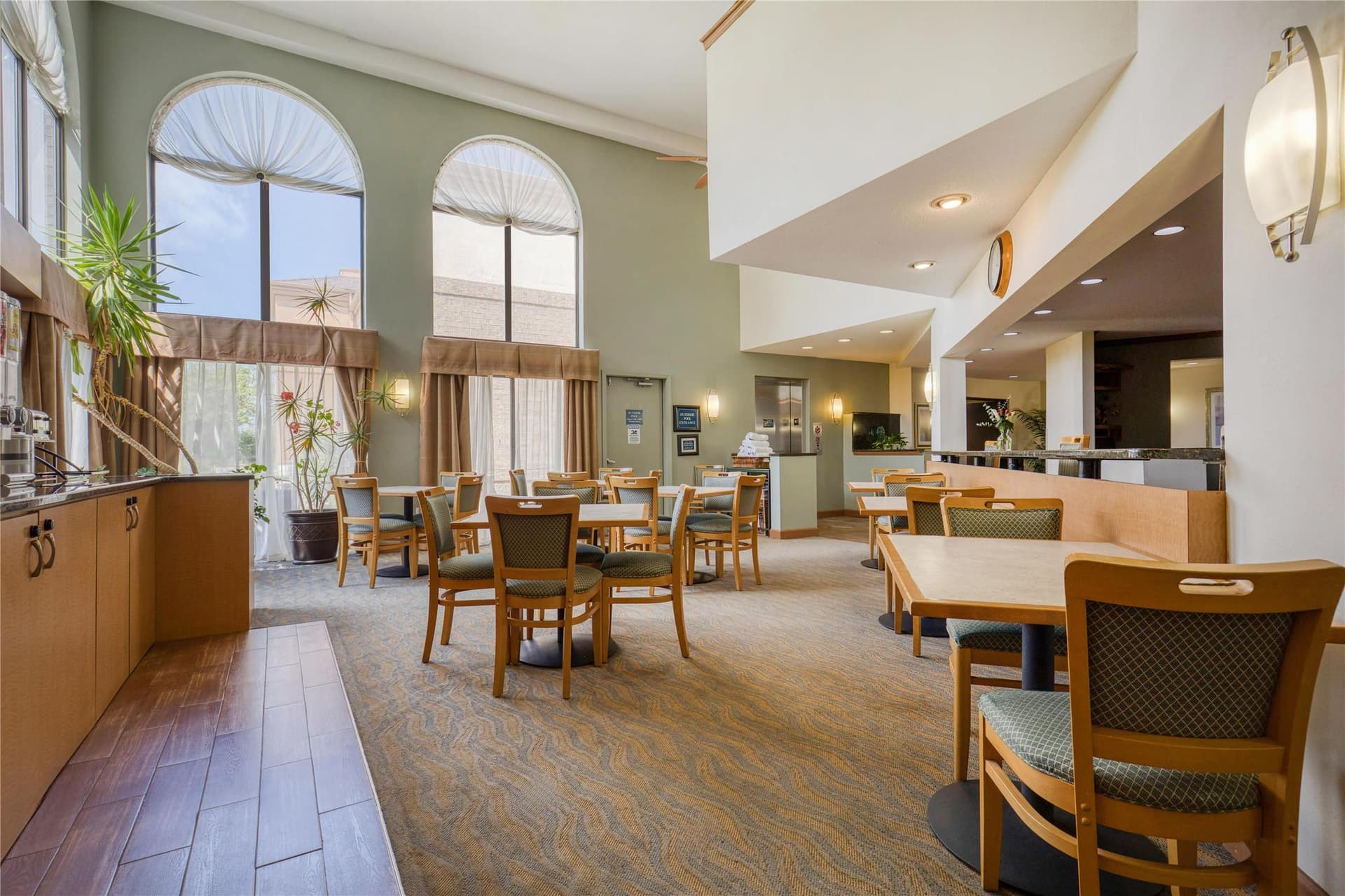 Best Western Davison Inn 3