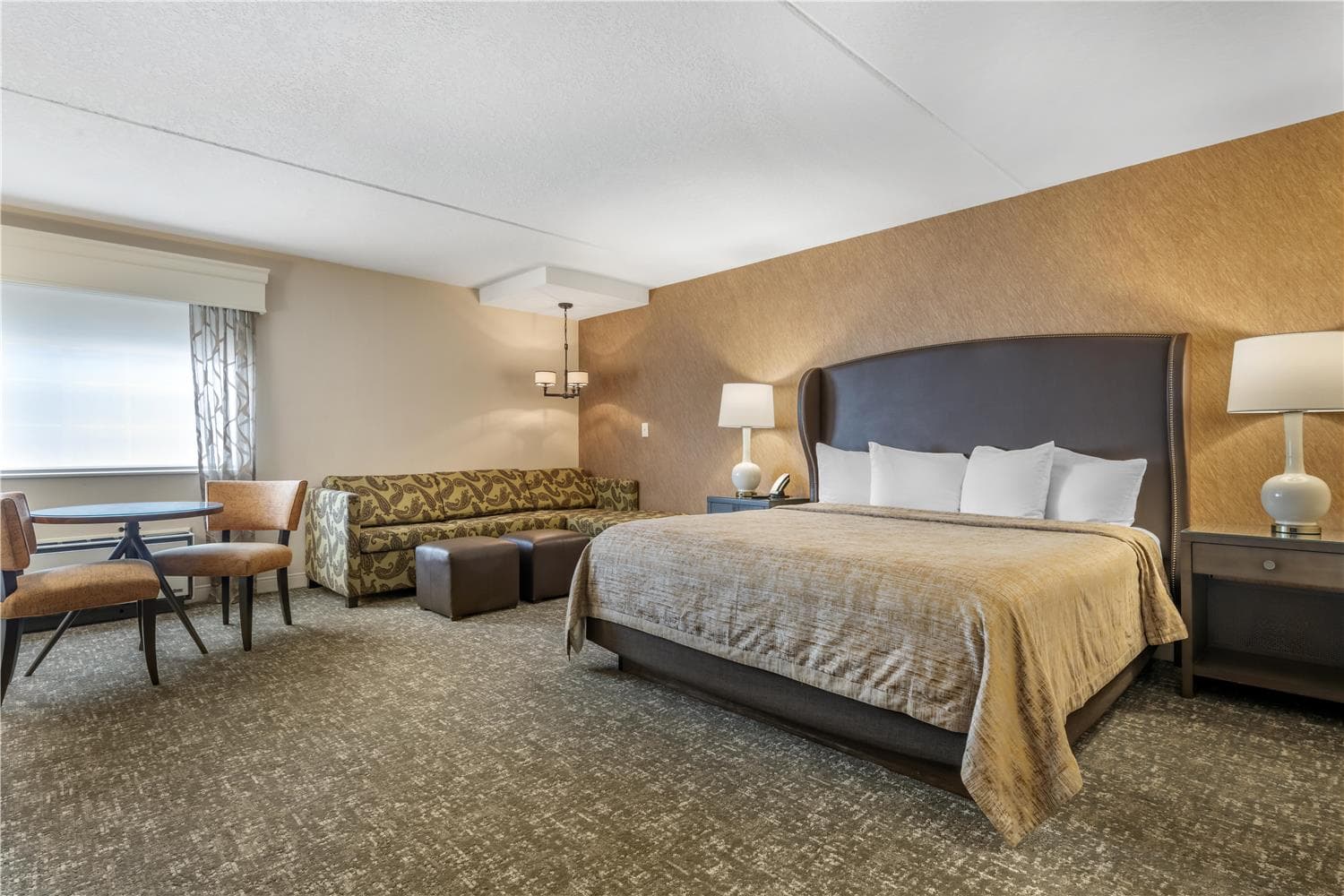 Best Western Plus The Normandy Inn & Suites 4