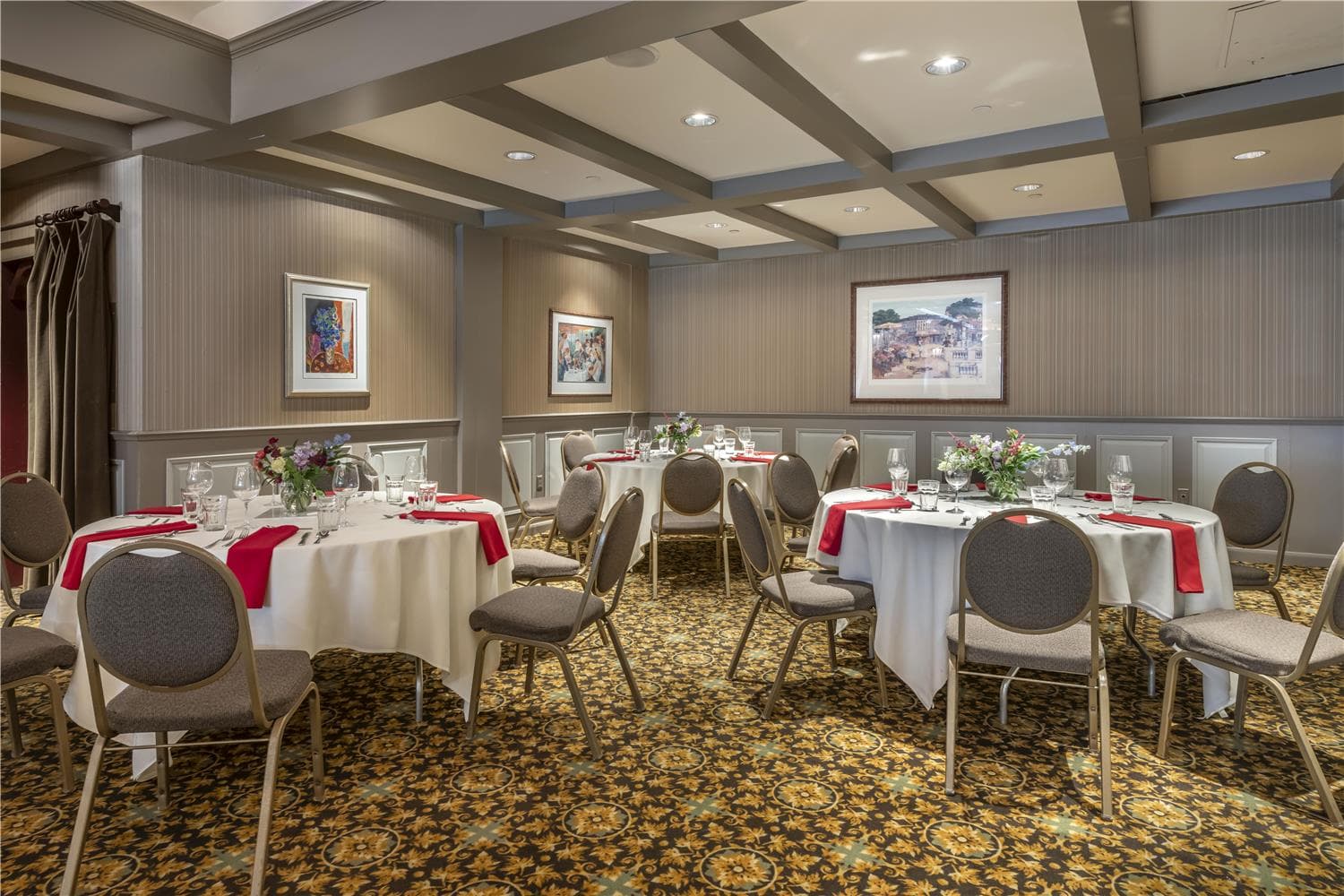 Best Western Plus The Normandy Inn & Suites 2