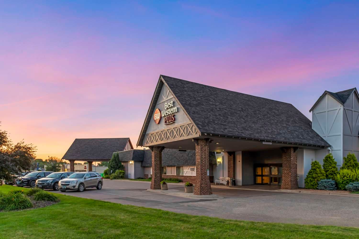 Best Western Plus New Ulm 4