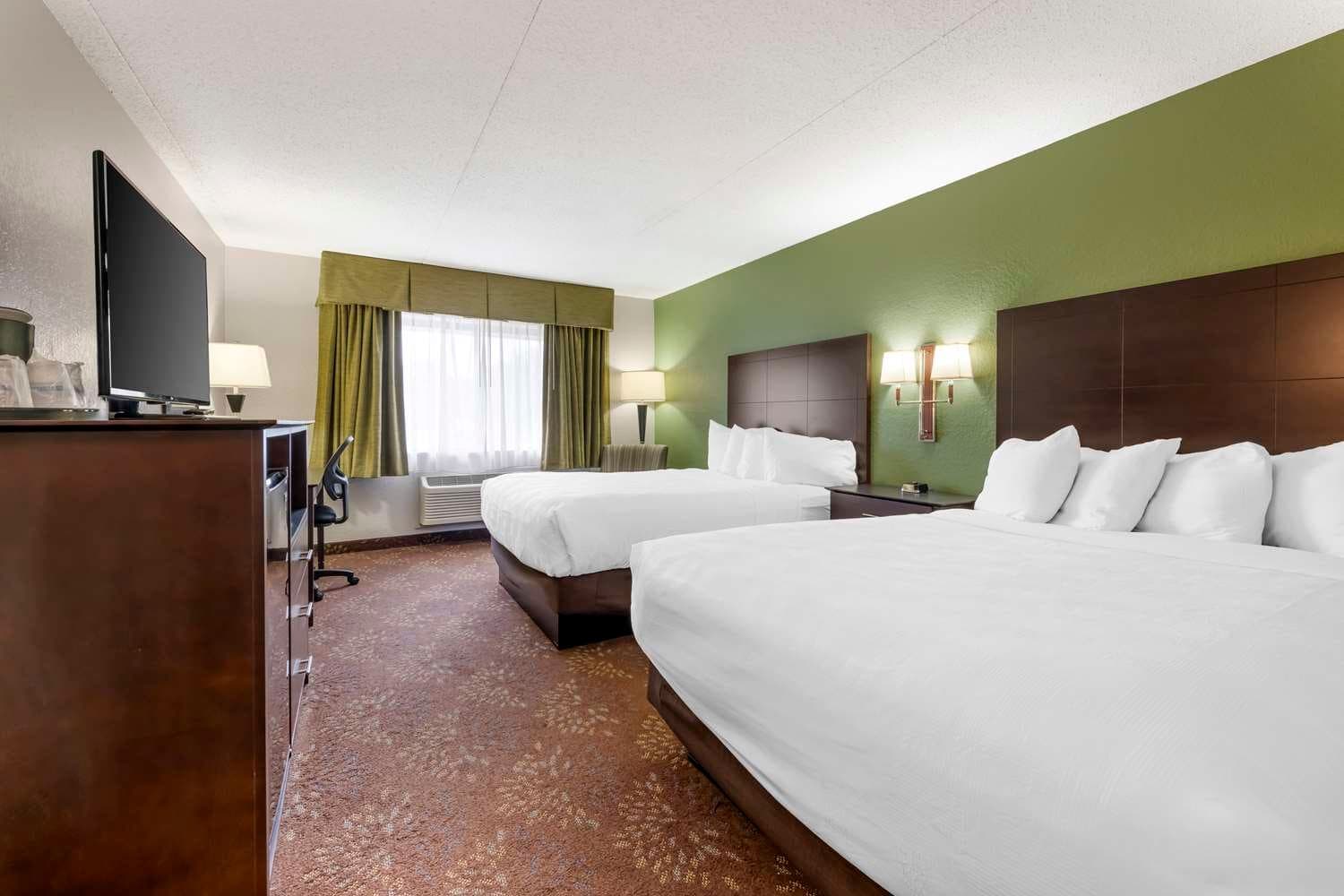 Best Western Plus New Ulm 3