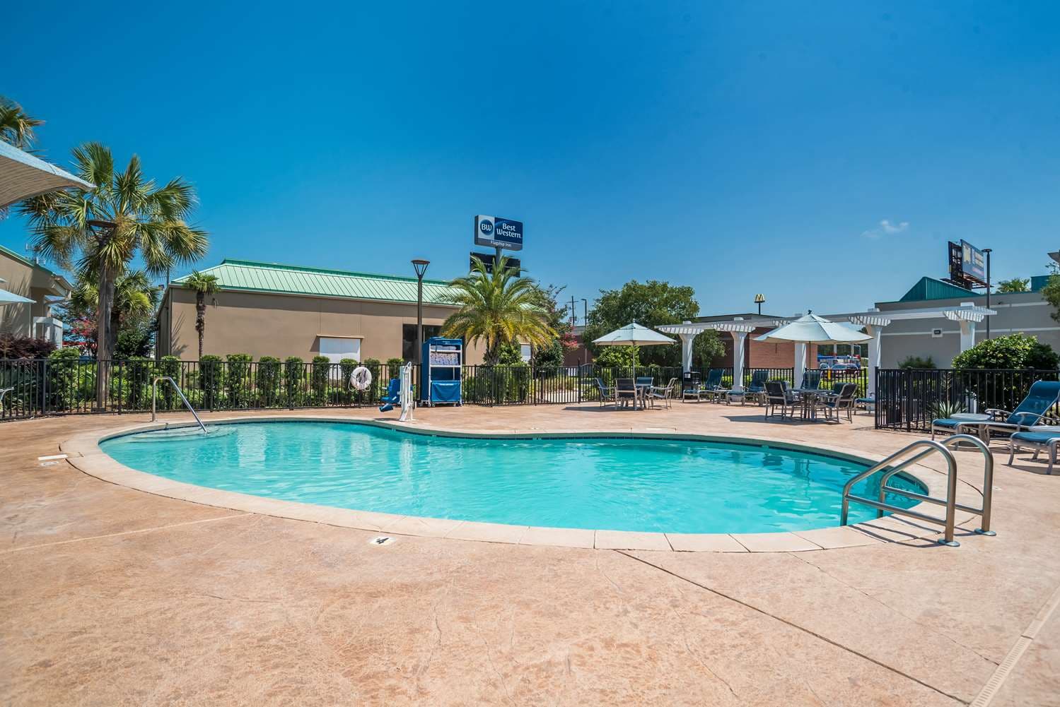 Best Western Flagship Inn 2
