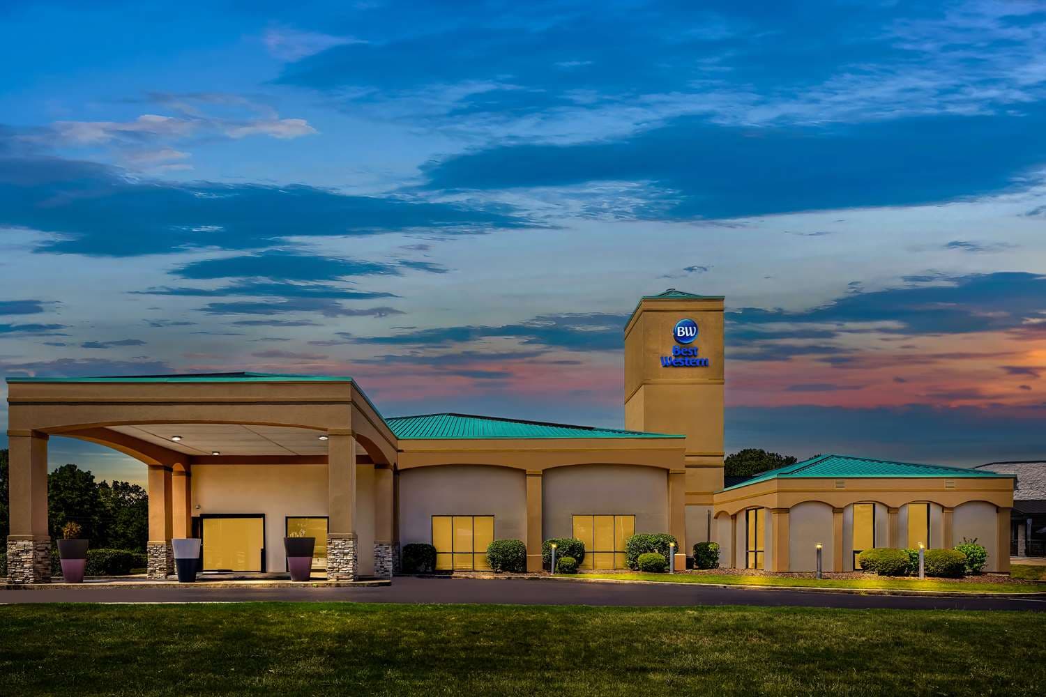Best Western Executive Suites