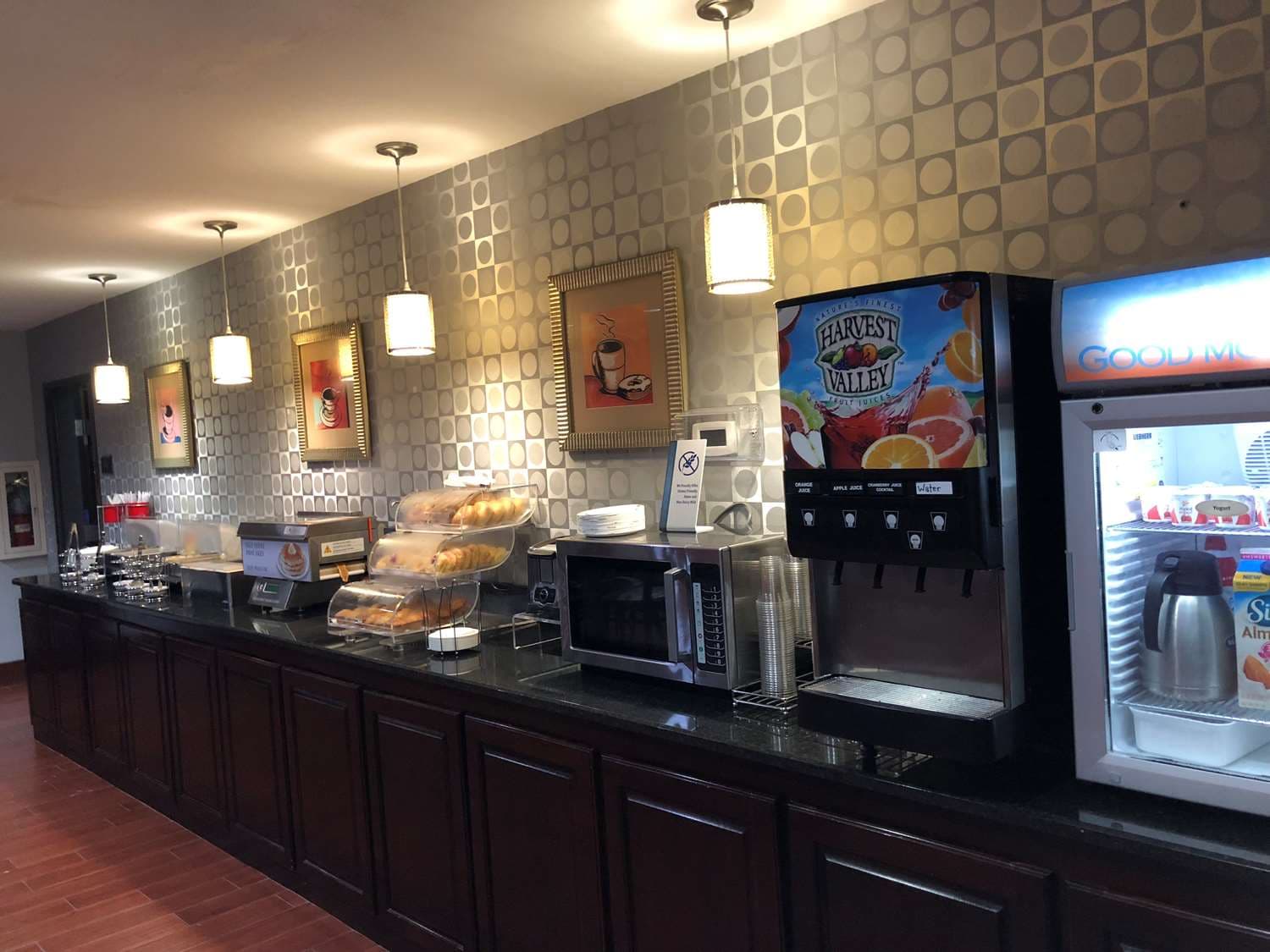 Best Western Plus Goodman Inn & Suites 4