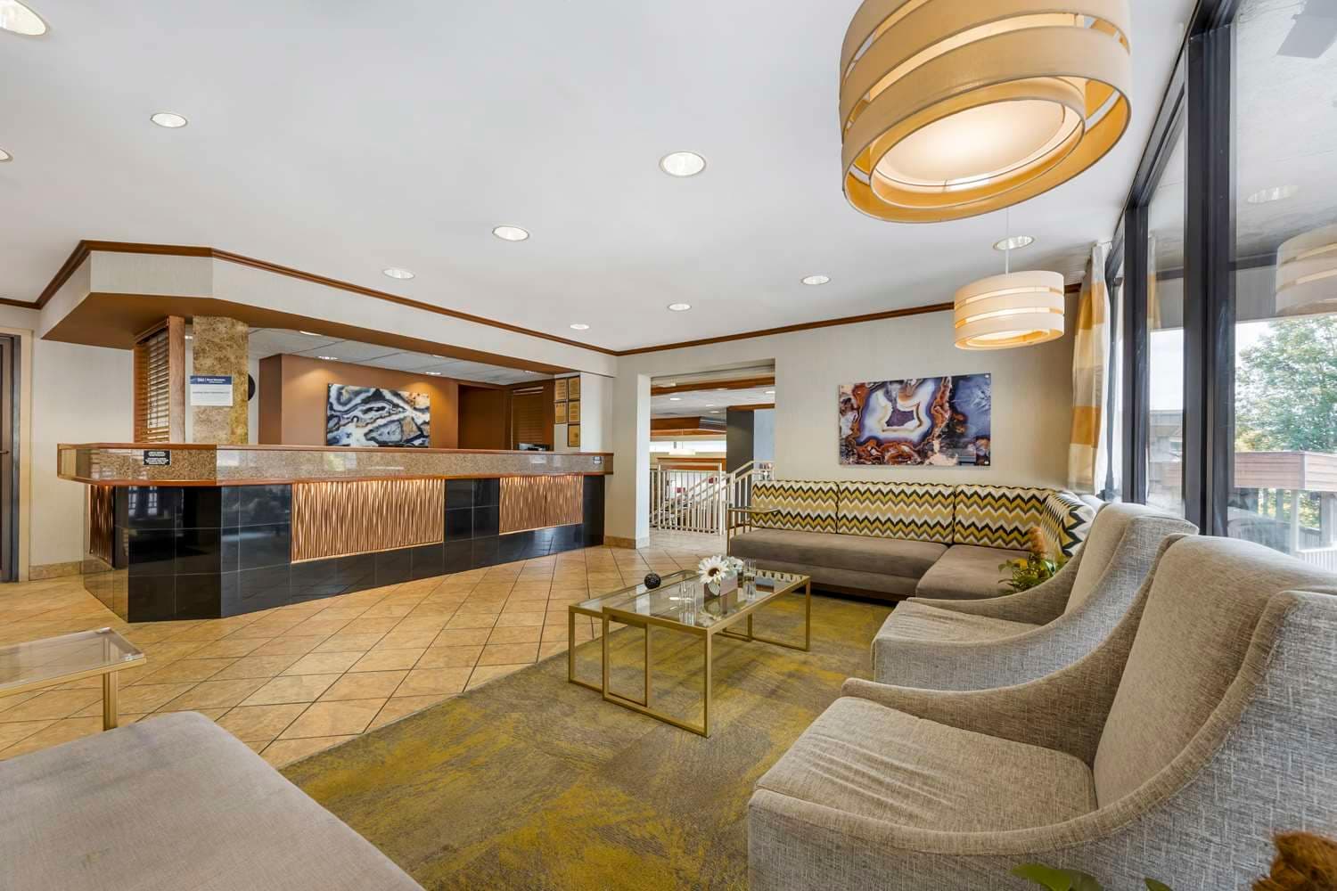 Best Western Plus Landing View Inn & Suites 2