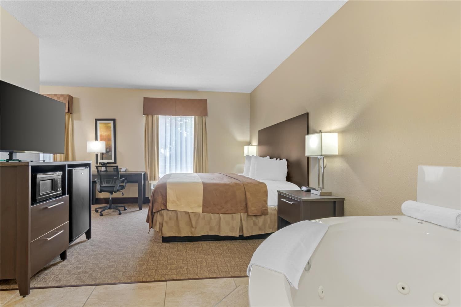 Best Western Teal Lake Inn 3