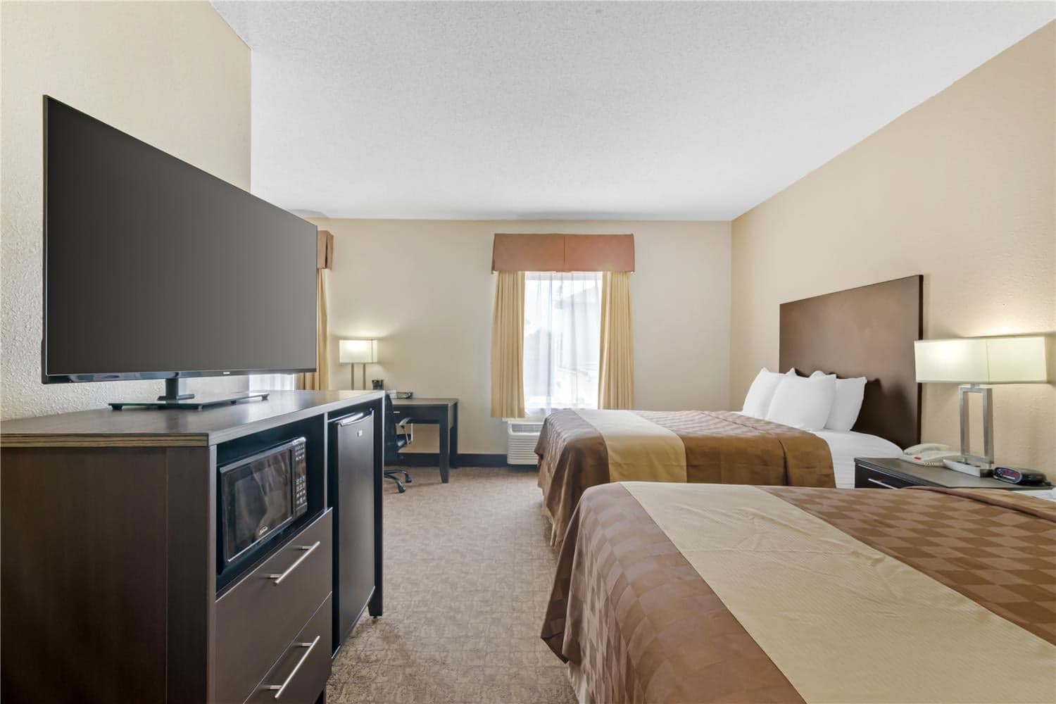 Best Western Teal Lake Inn 4