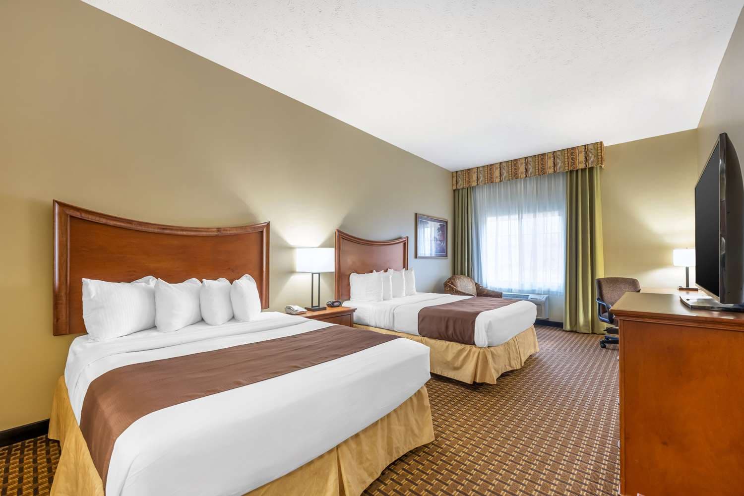 Best Western Plus Grand Island Inn & Suites 4