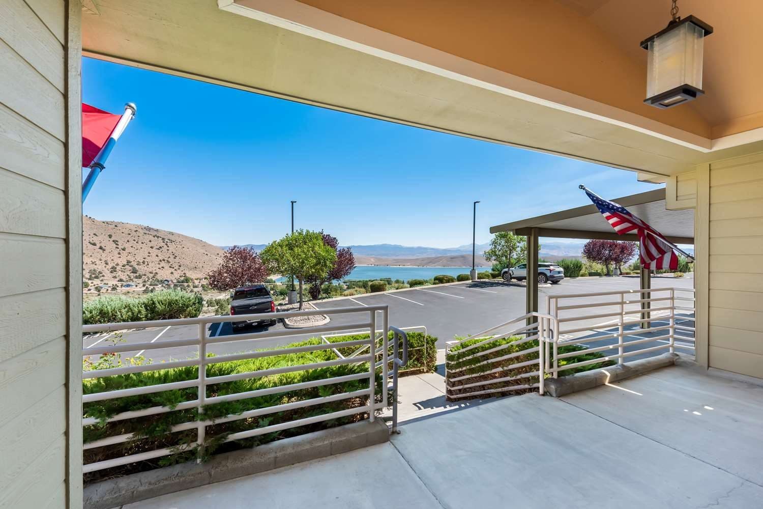 Best Western Topaz Lake Inn 2