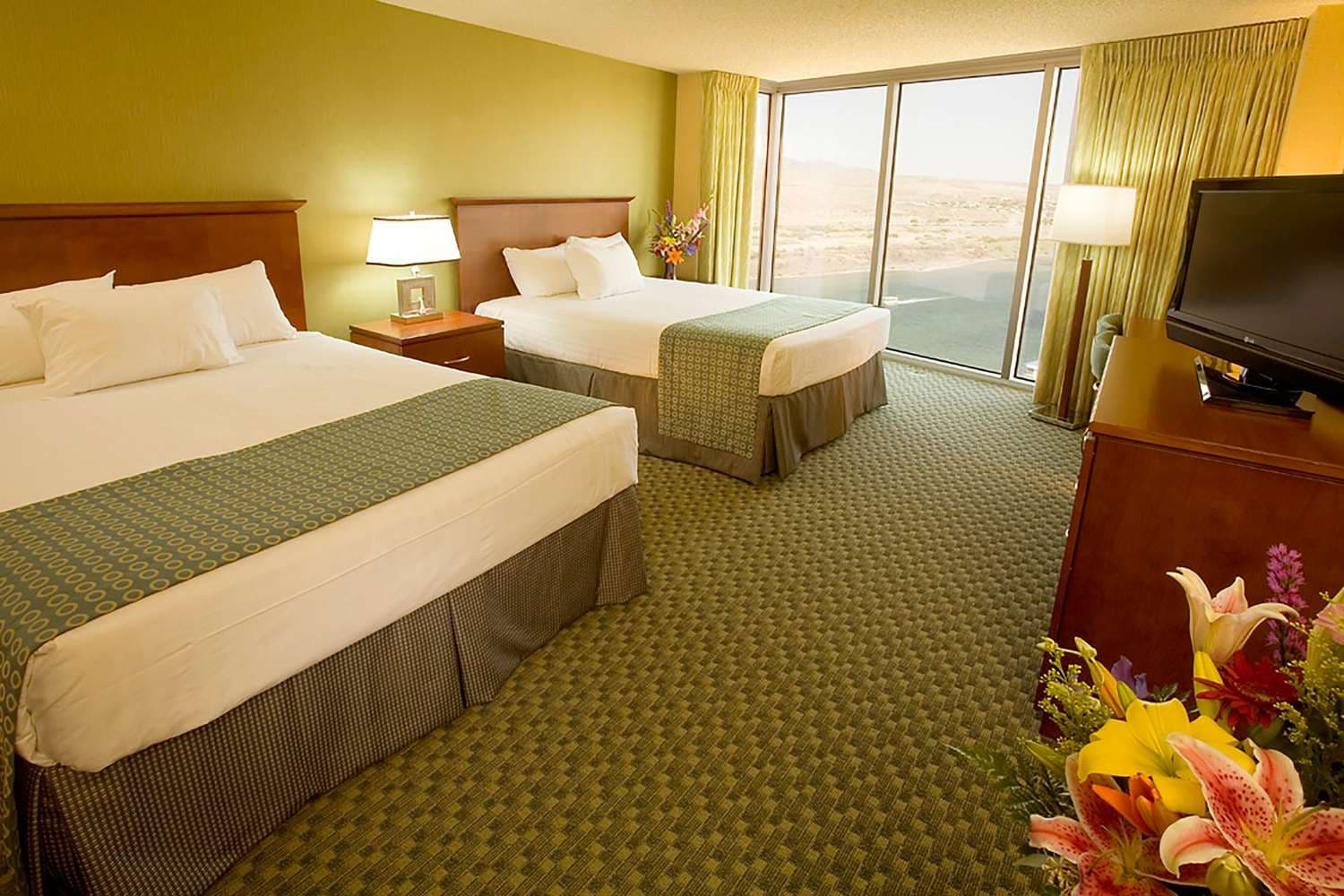 The Aquarius Casino Resort, BW Premier Collection 5