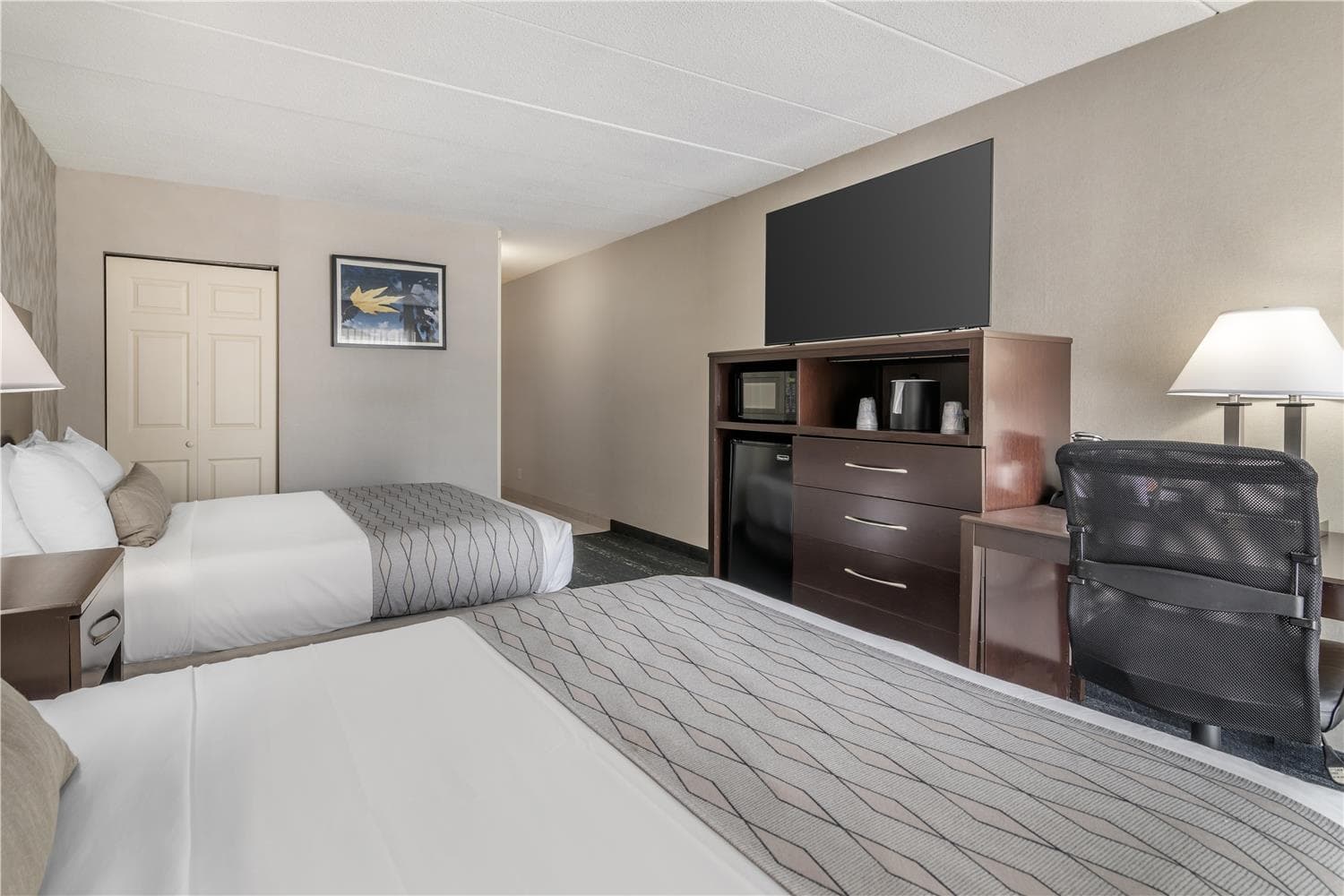 Best Western Plus Keene Hotel 5