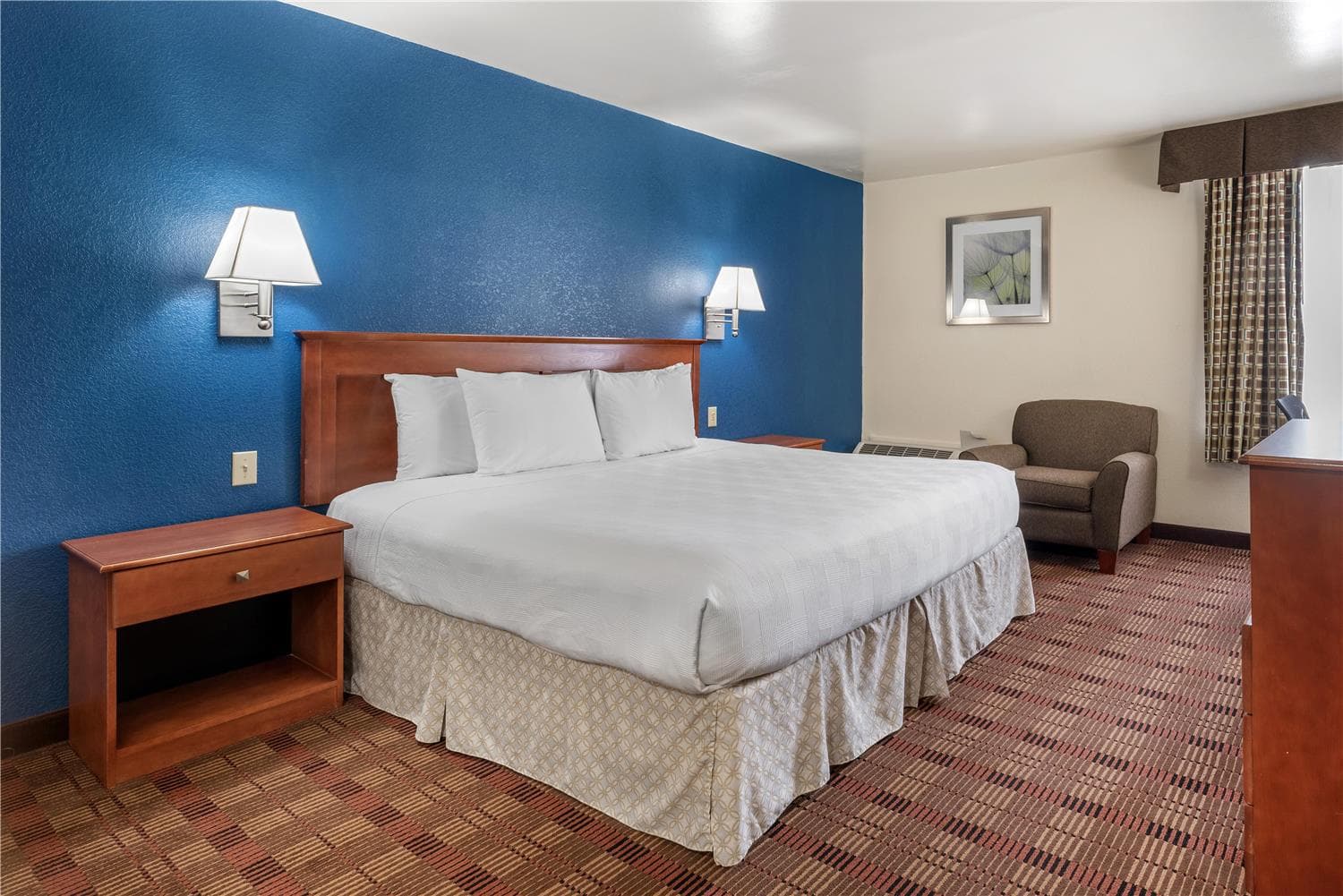 SureStay Hotel by Best Western East Brunswick 5
