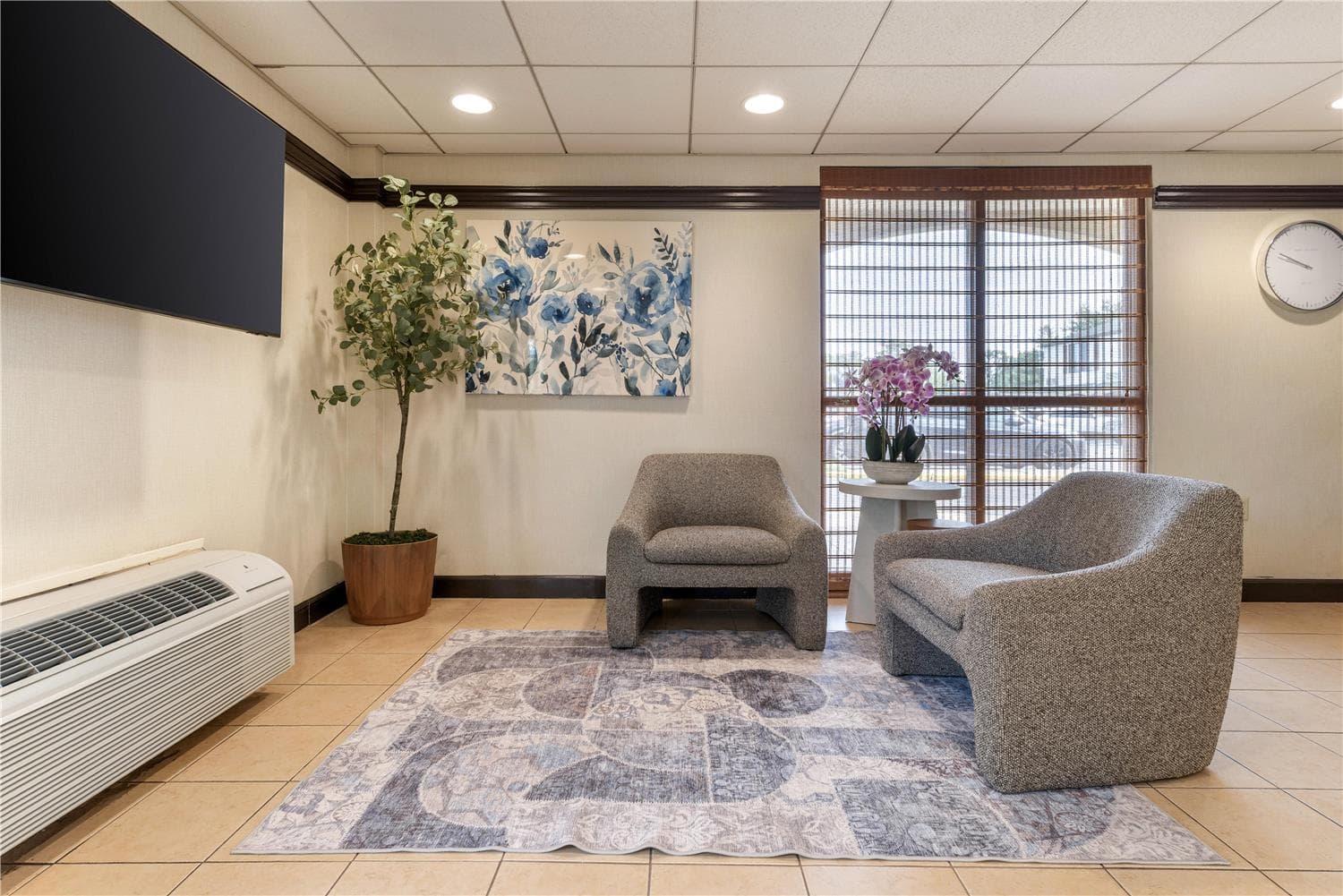 SureStay Hotel by Best Western East Brunswick 2