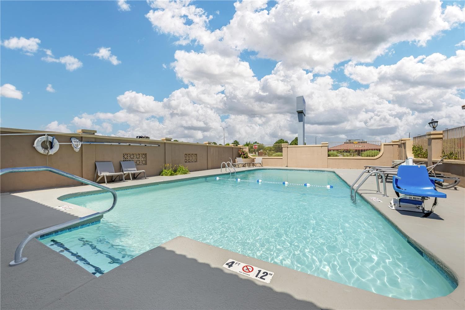 Best Western El Rancho Palacio 2