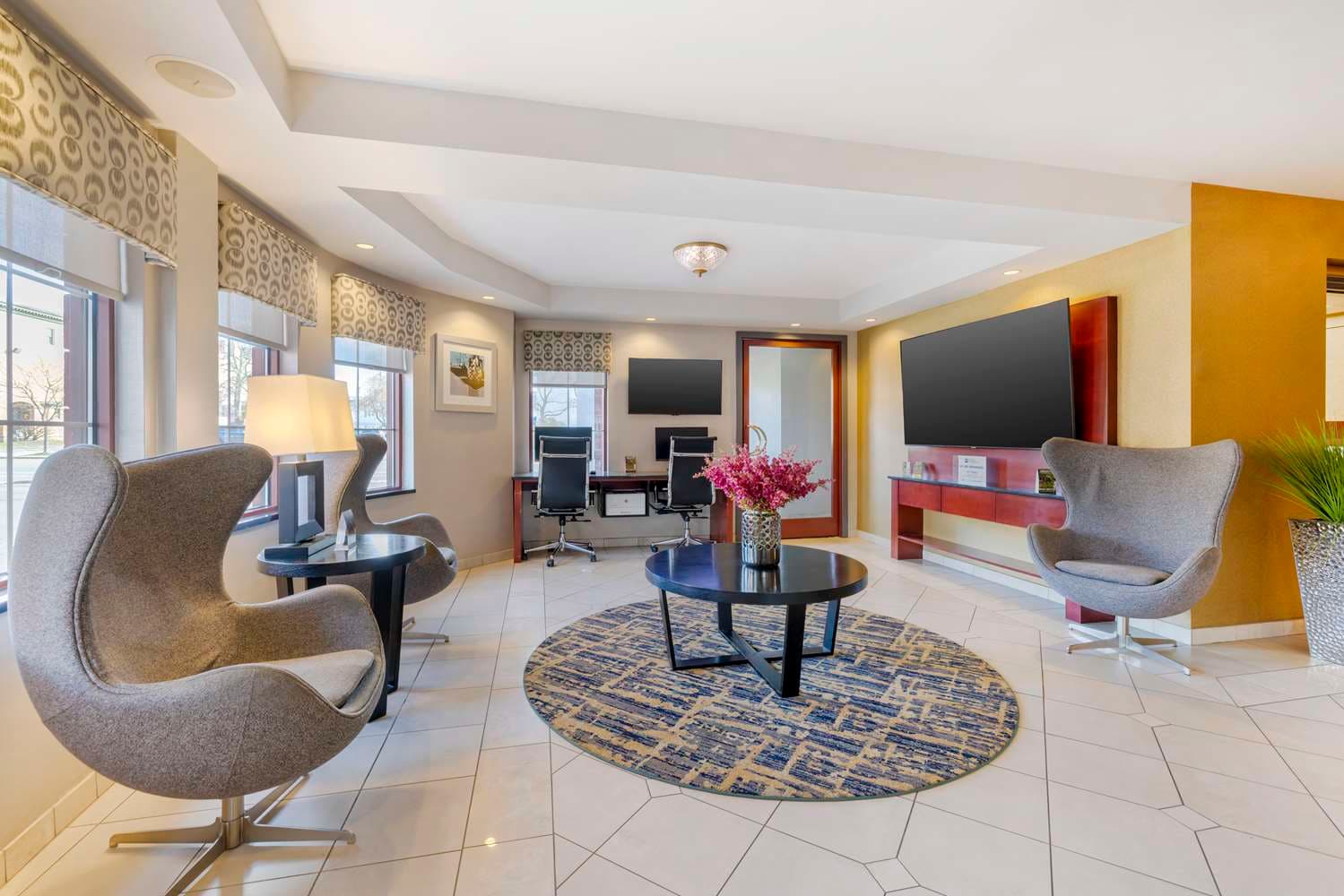 Best Western on the Avenue 5