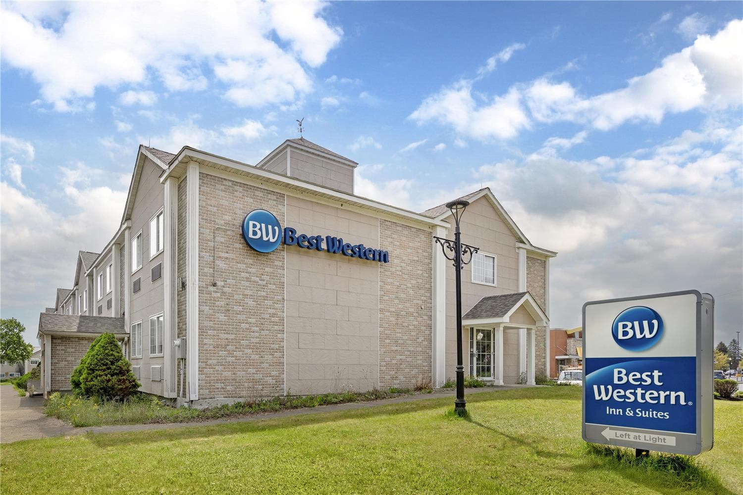 Best Western Cooperstown Inn & Suites 2