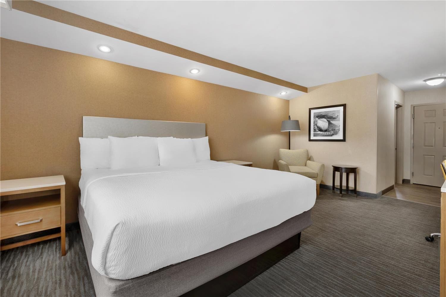 Best Western Cooperstown Inn & Suites