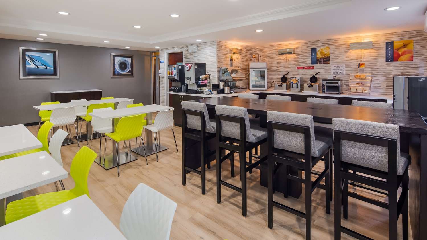 Best Western JFK Airport Hotel 4