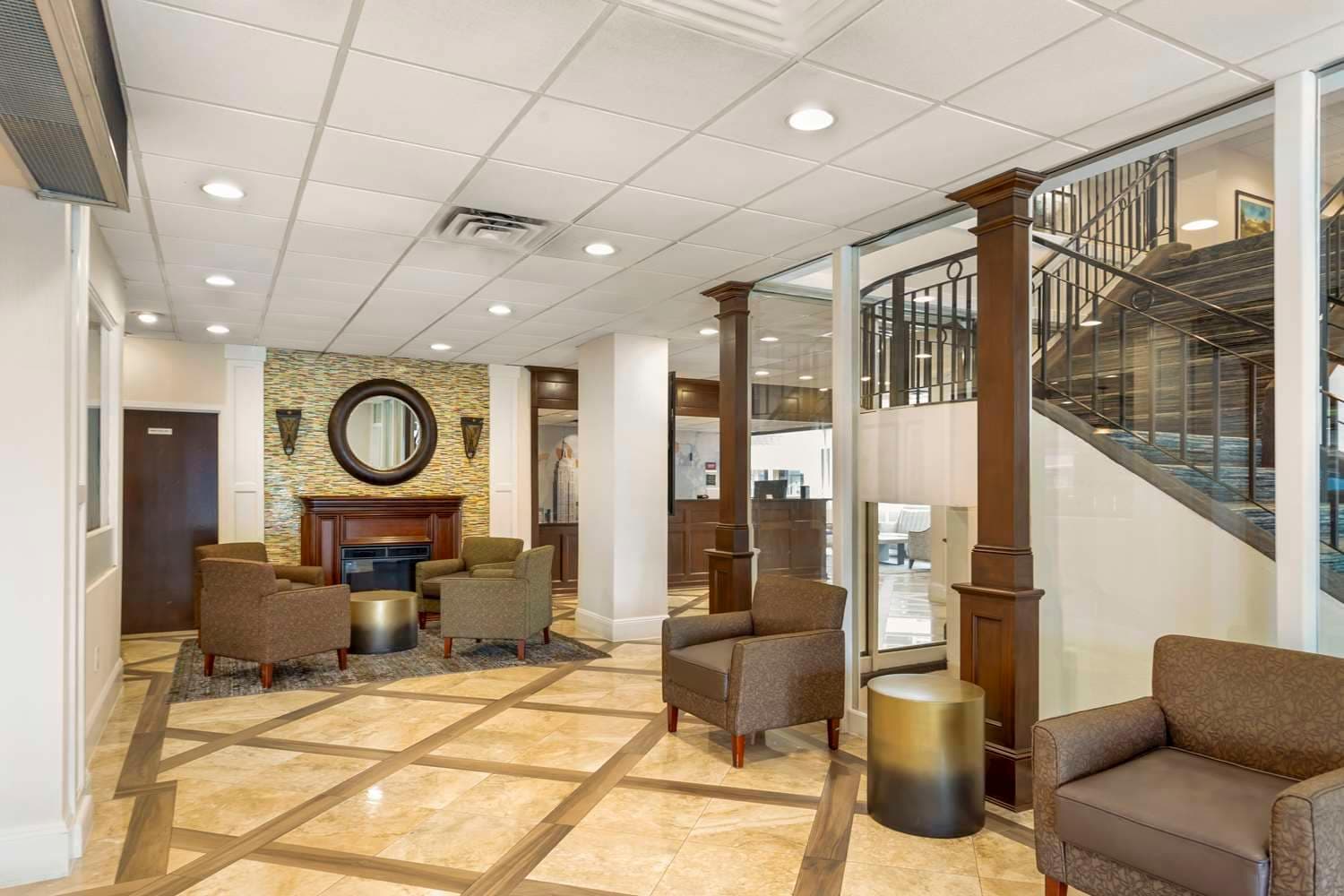 Best Western Mill River Manor 3