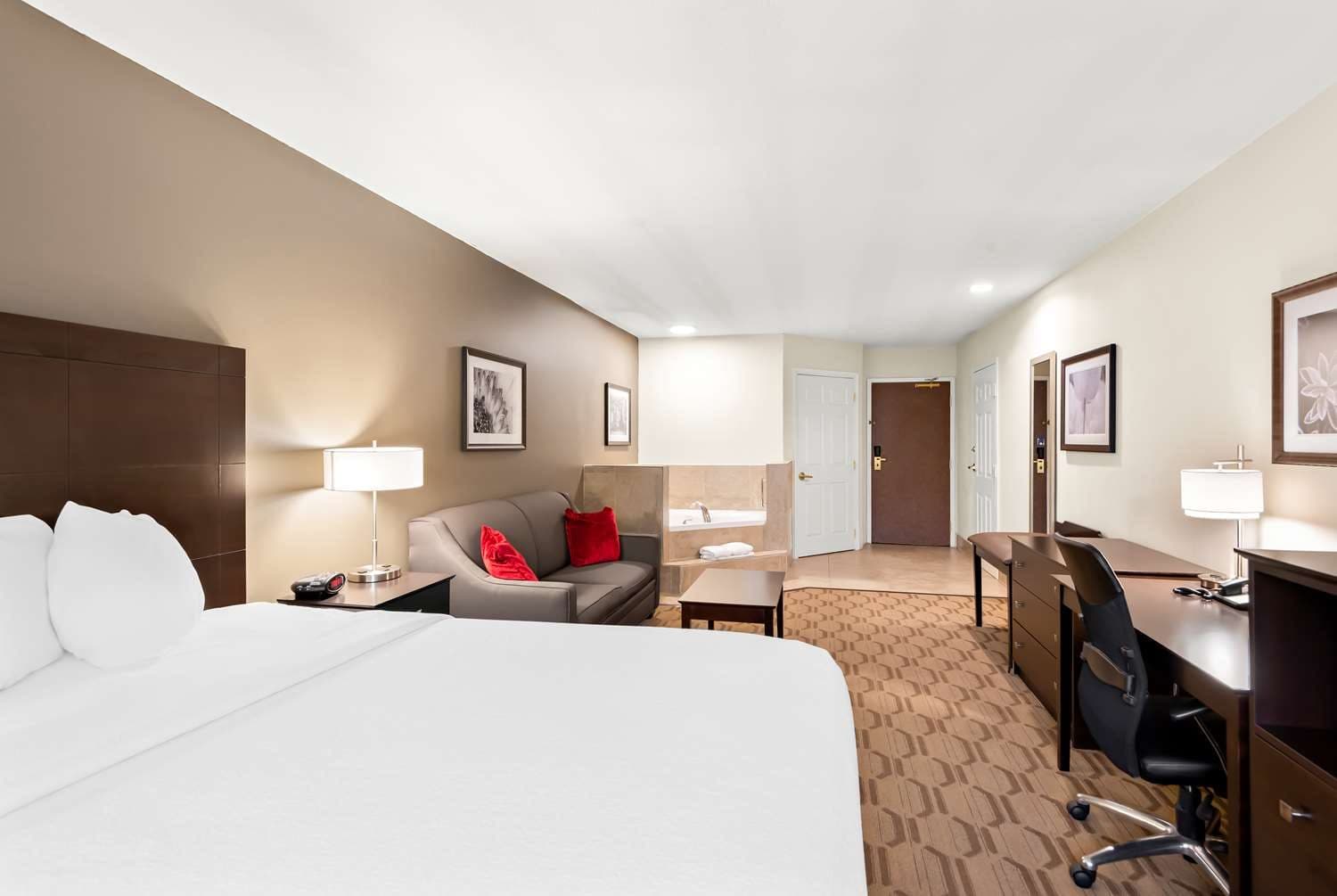 Best Western Palmyra Inn & Suites 5