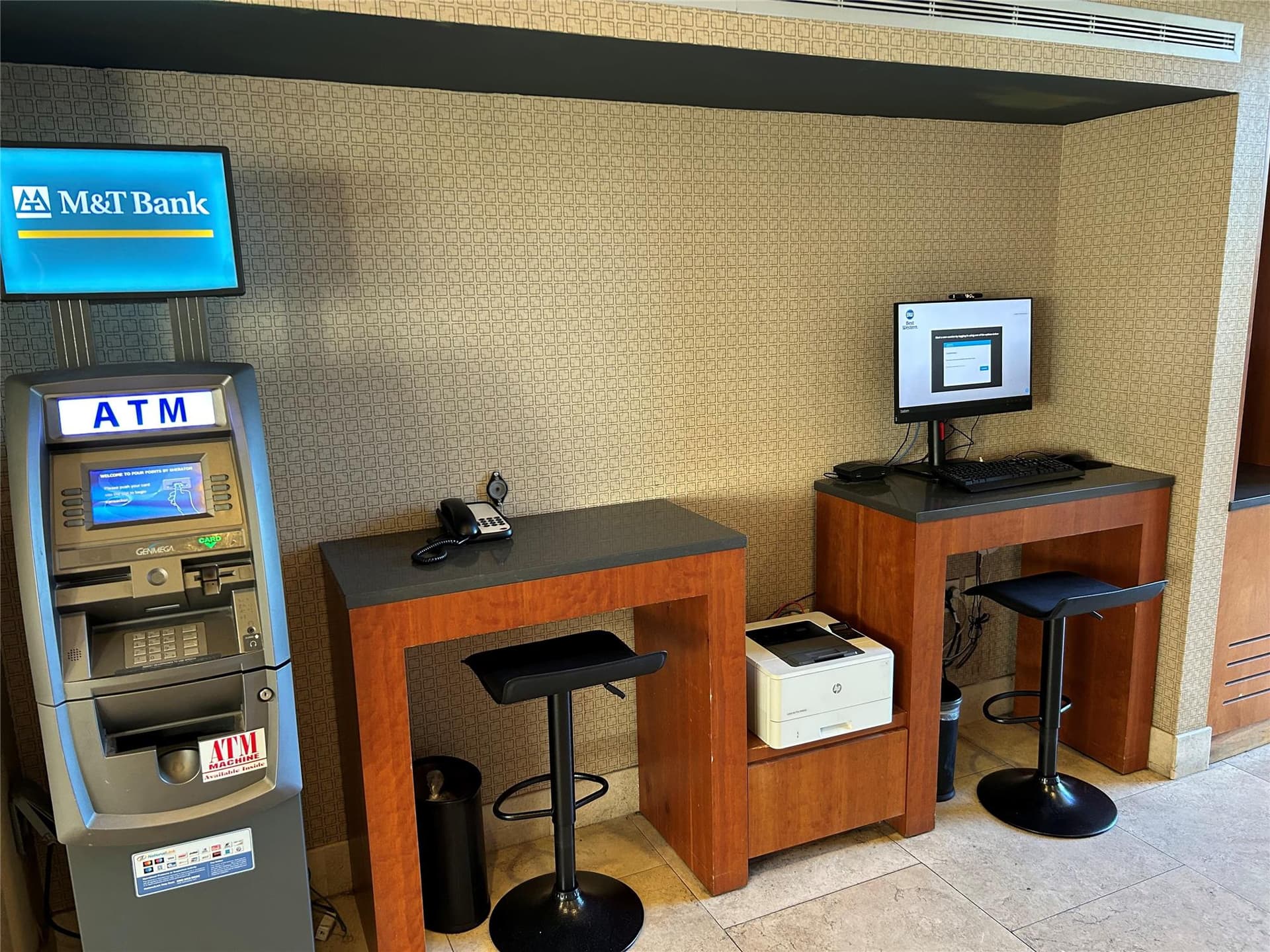 Best Western Premier Plainview-Long Island Hotel 4