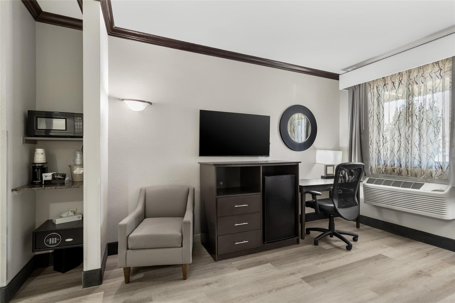 Best Western Asheville Blue Ridge Parkway 5