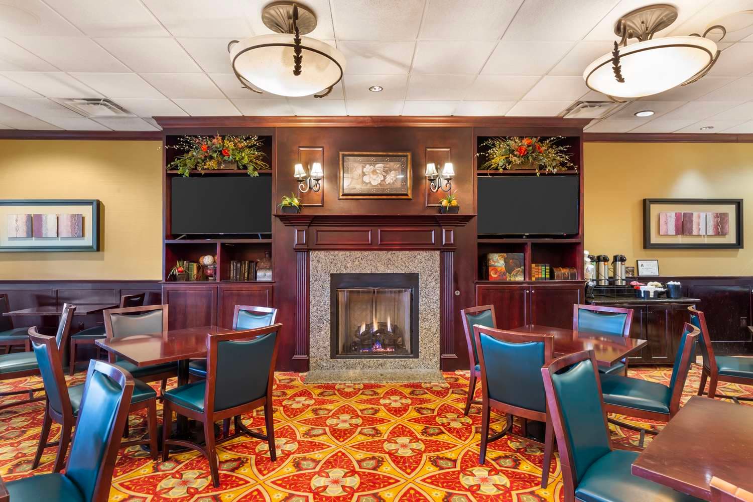 Best Western Plus Burlington 4