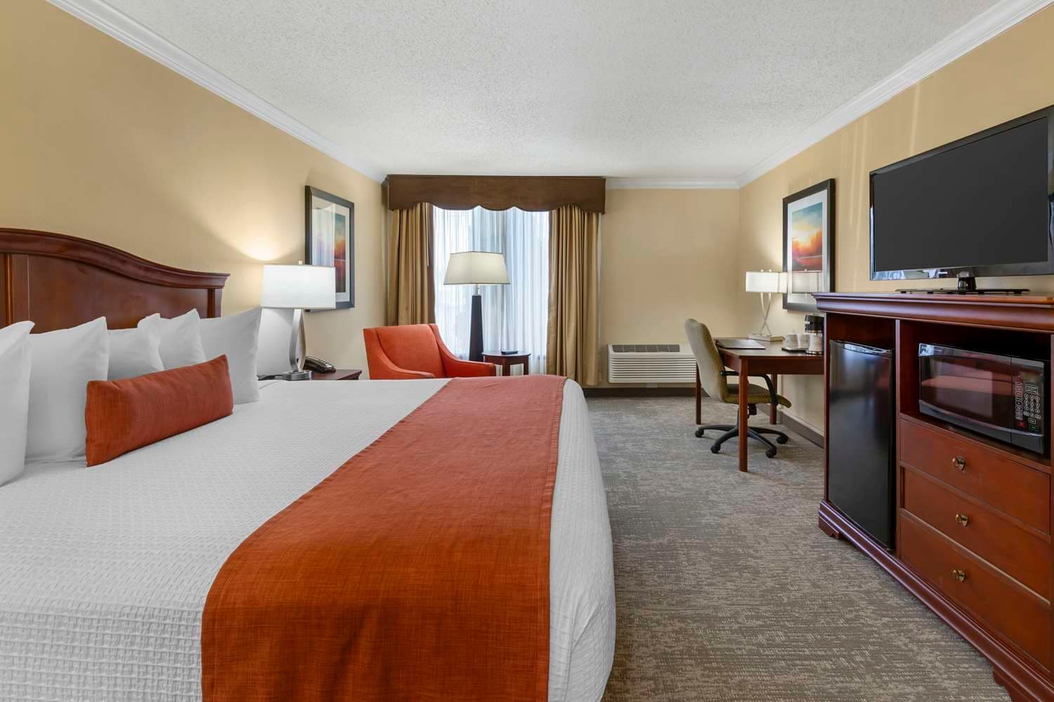 Best Western Plus Burlington 3