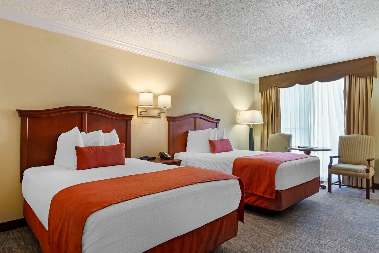 Best Western Plus Burlington 2