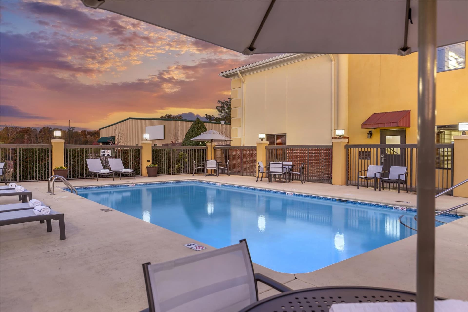 Best Western Plus Suites-Greenville 3