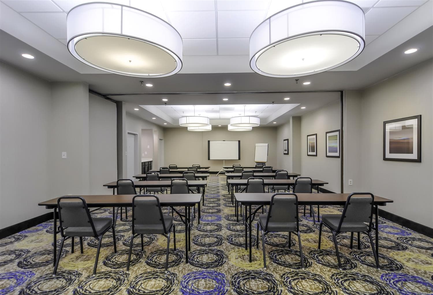 Best Western Plus Hanes Mall Hotel 5