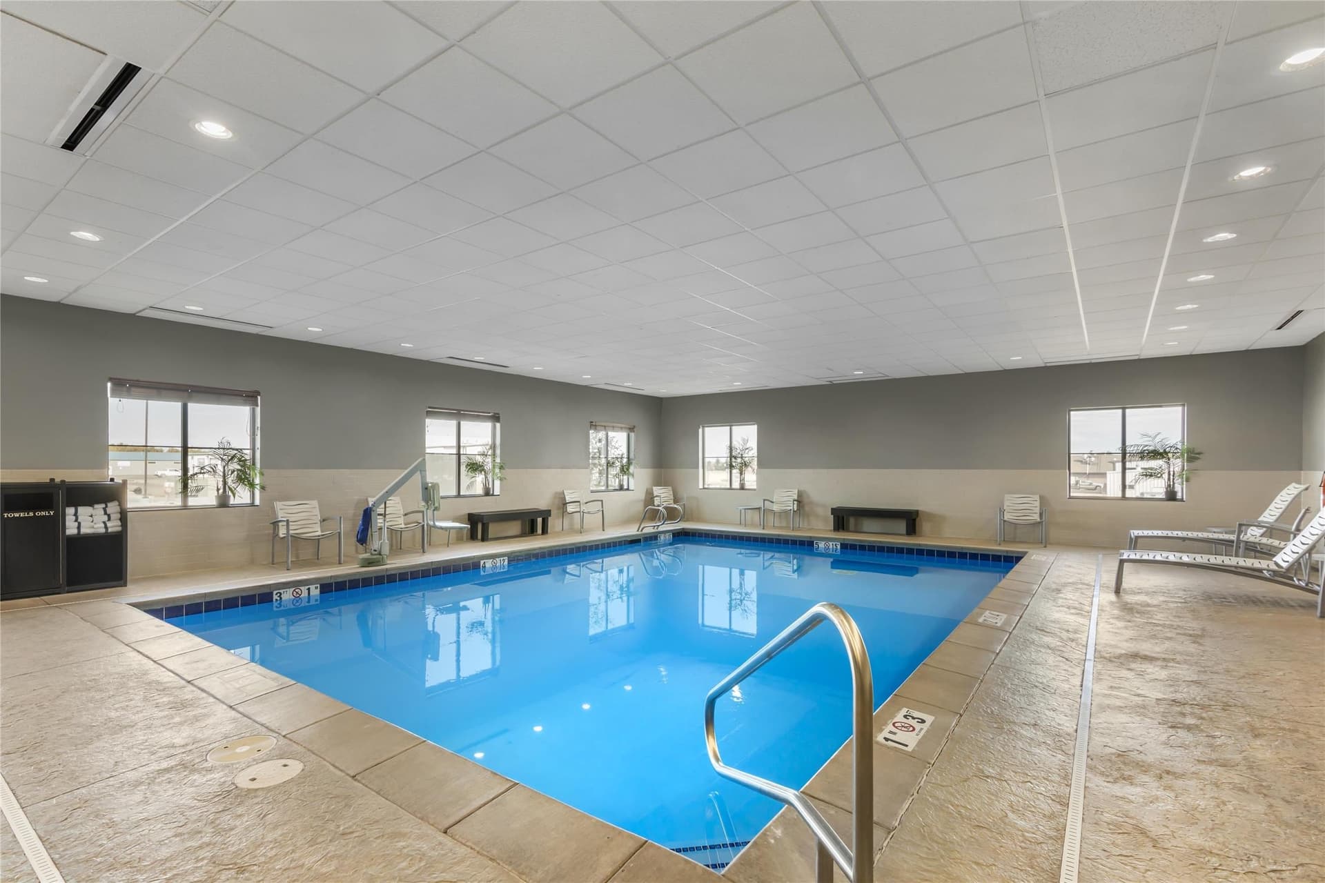 Best Western Plus Williston Hotel & Suites 2