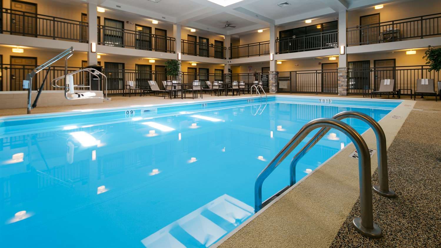 Best Western Harvest Inn & Suites 5