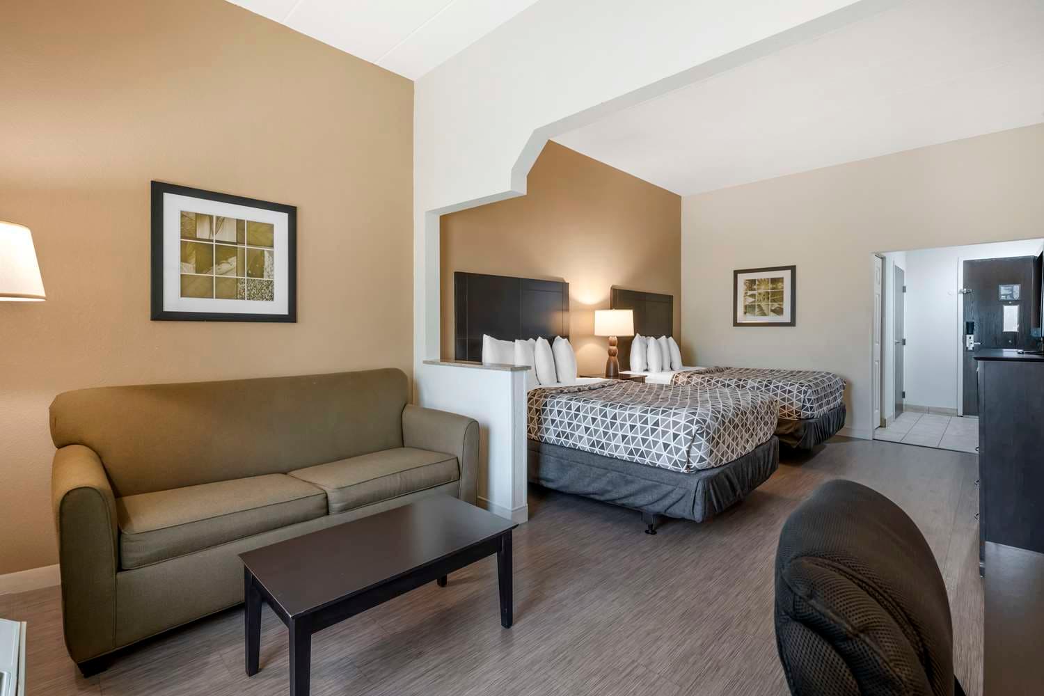 Best Western Suites 4