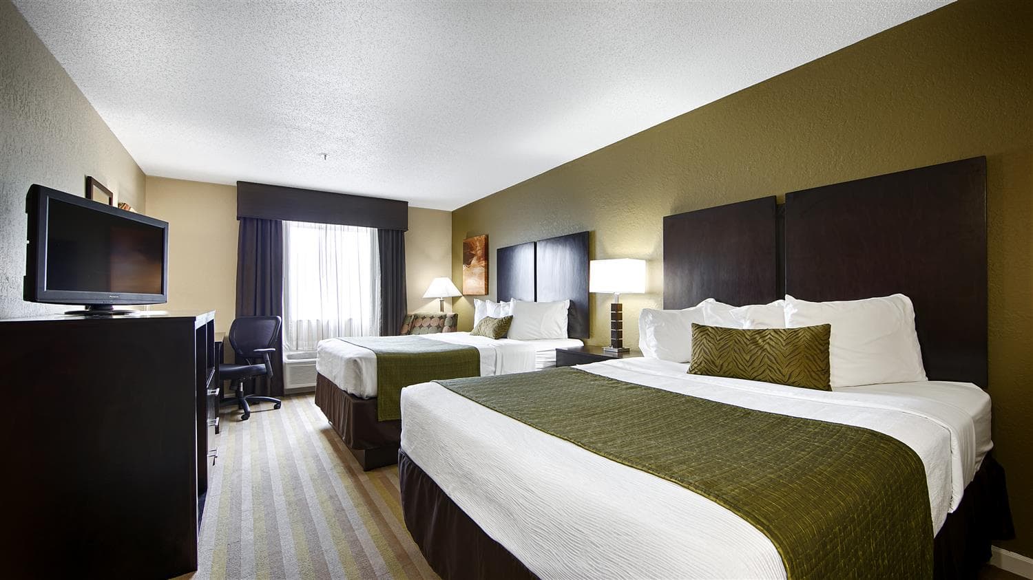 Best Western Norwalk 4
