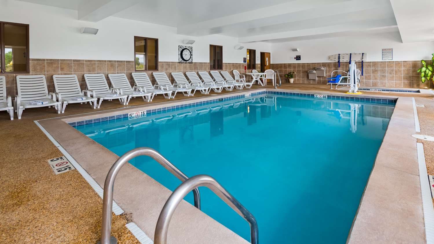 Best Western Penn-Ohio Inn & Suites 2
