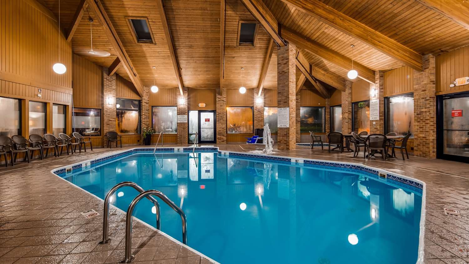 Best Western Lakewood Inn 4