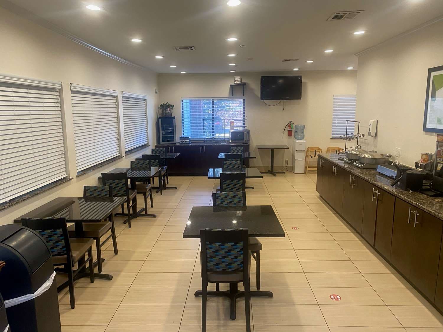 SureStay Plus Hotel by Best Western Edmond 4
