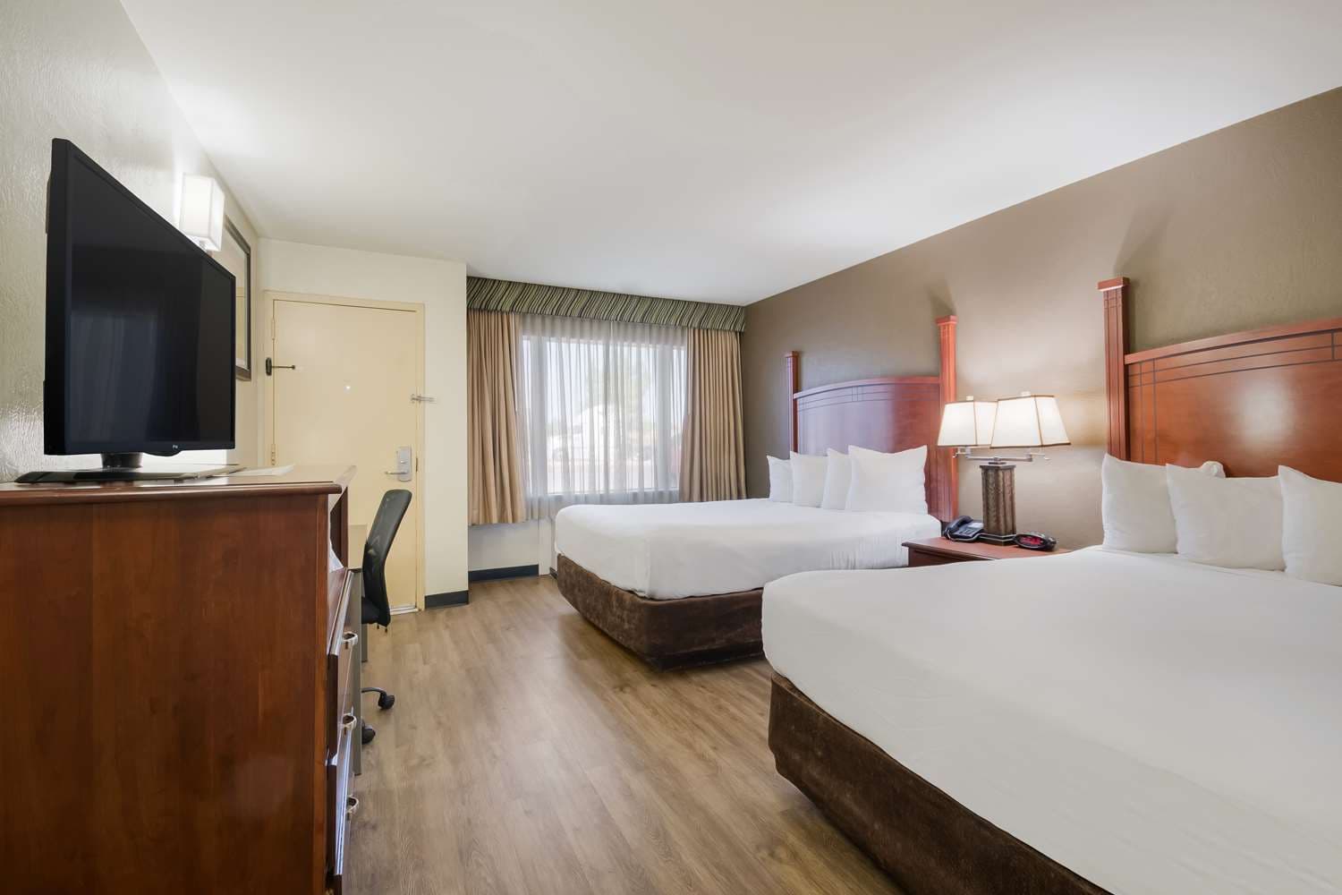 SureStay Plus by Best Western Lawton 4