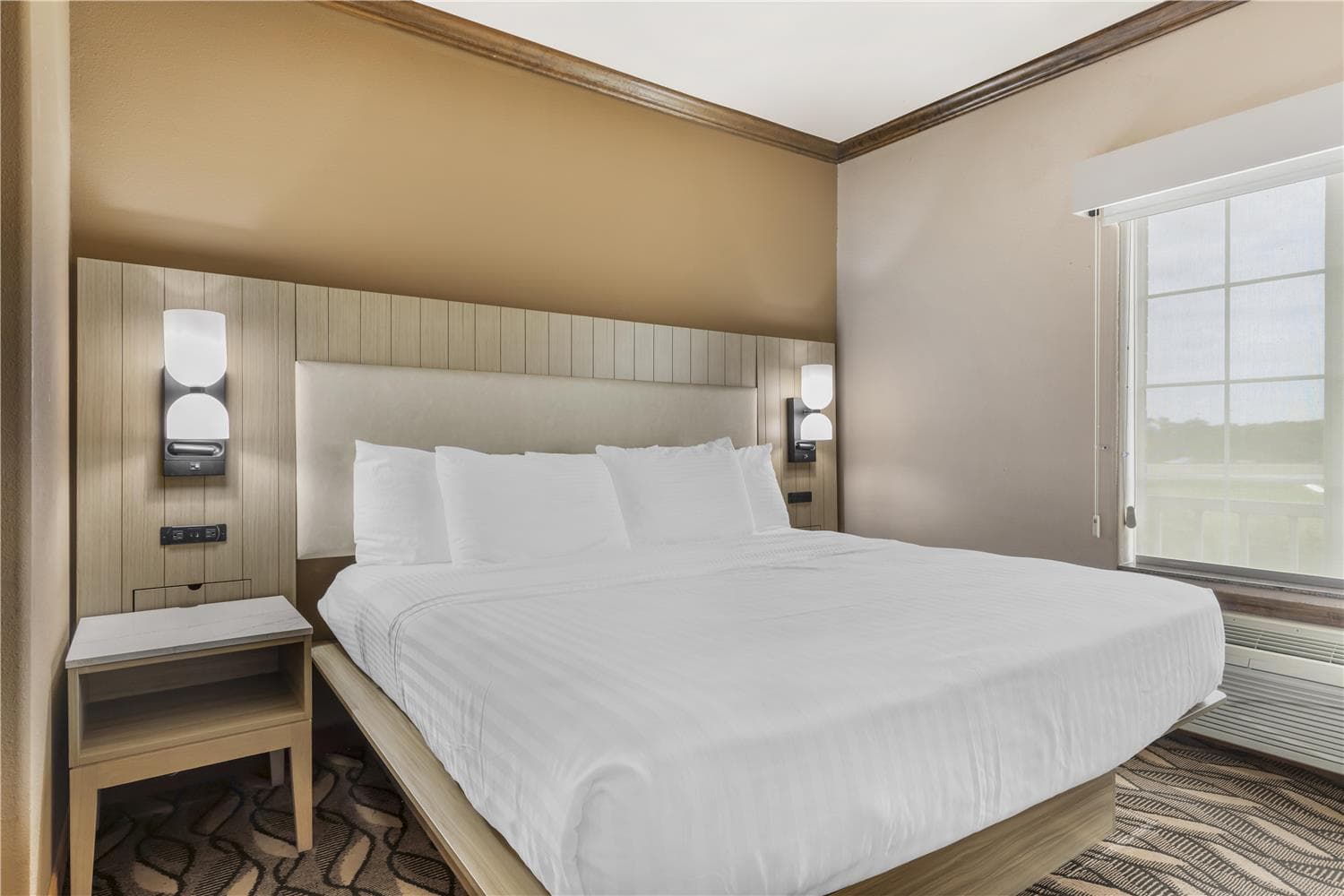Best Western Red River Inn & Suites 3