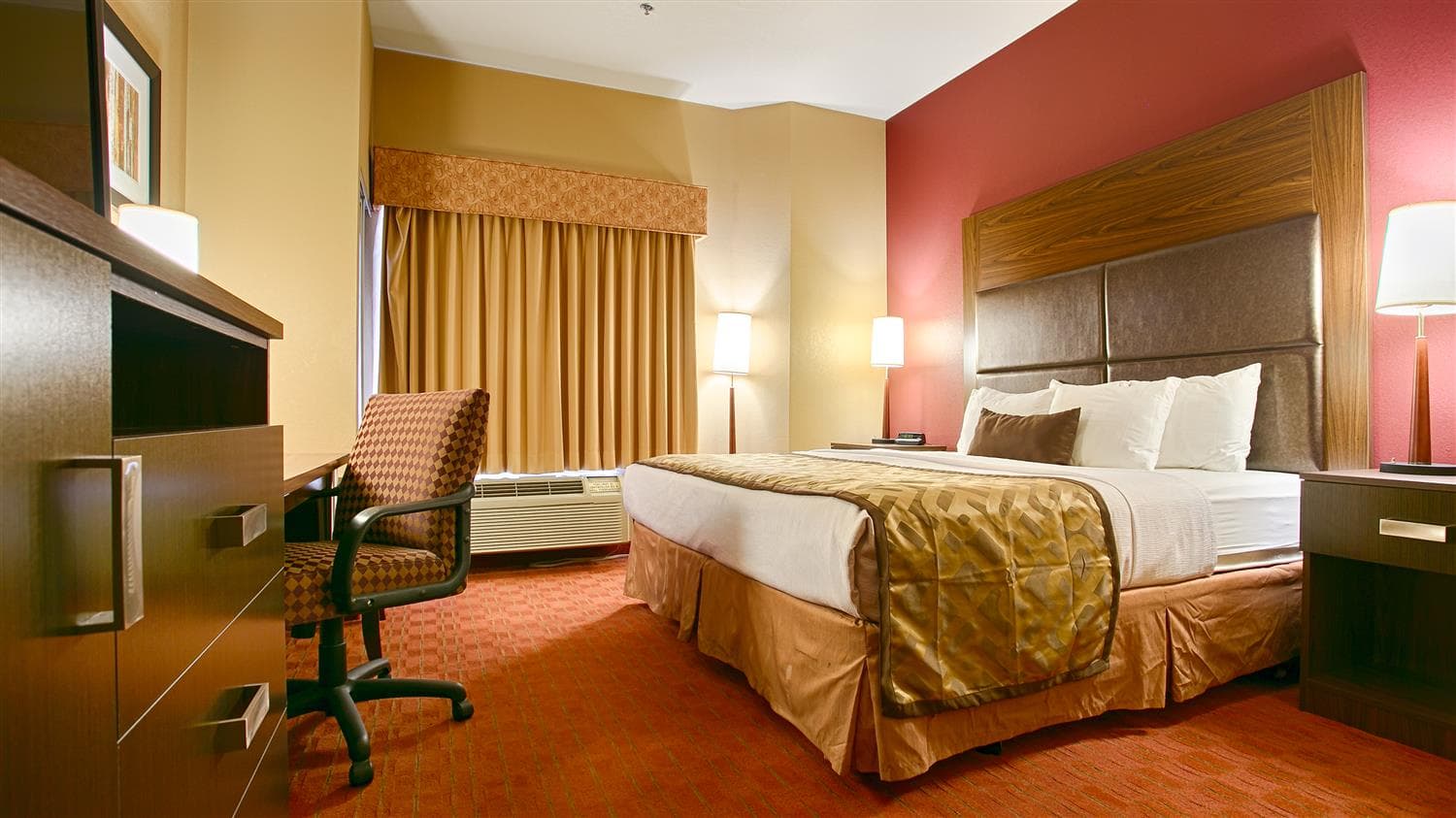 Best Western Plus Woodland Hills Hotel & Suites 2