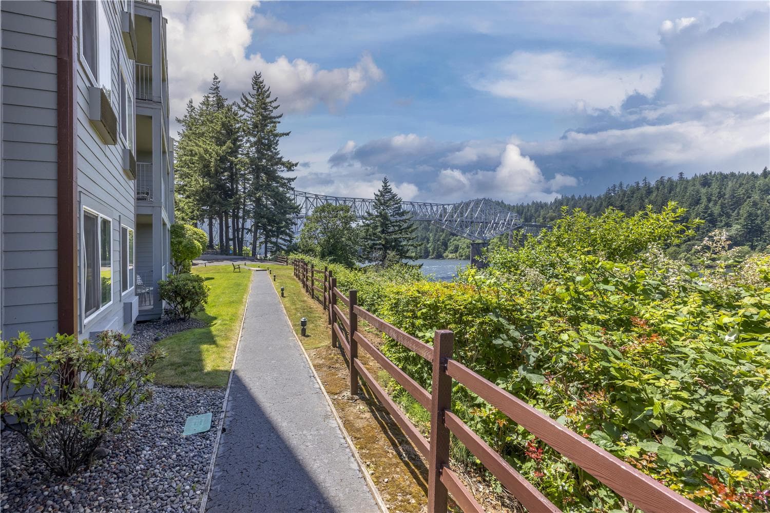 Best Western Plus Columbia River Inn 2