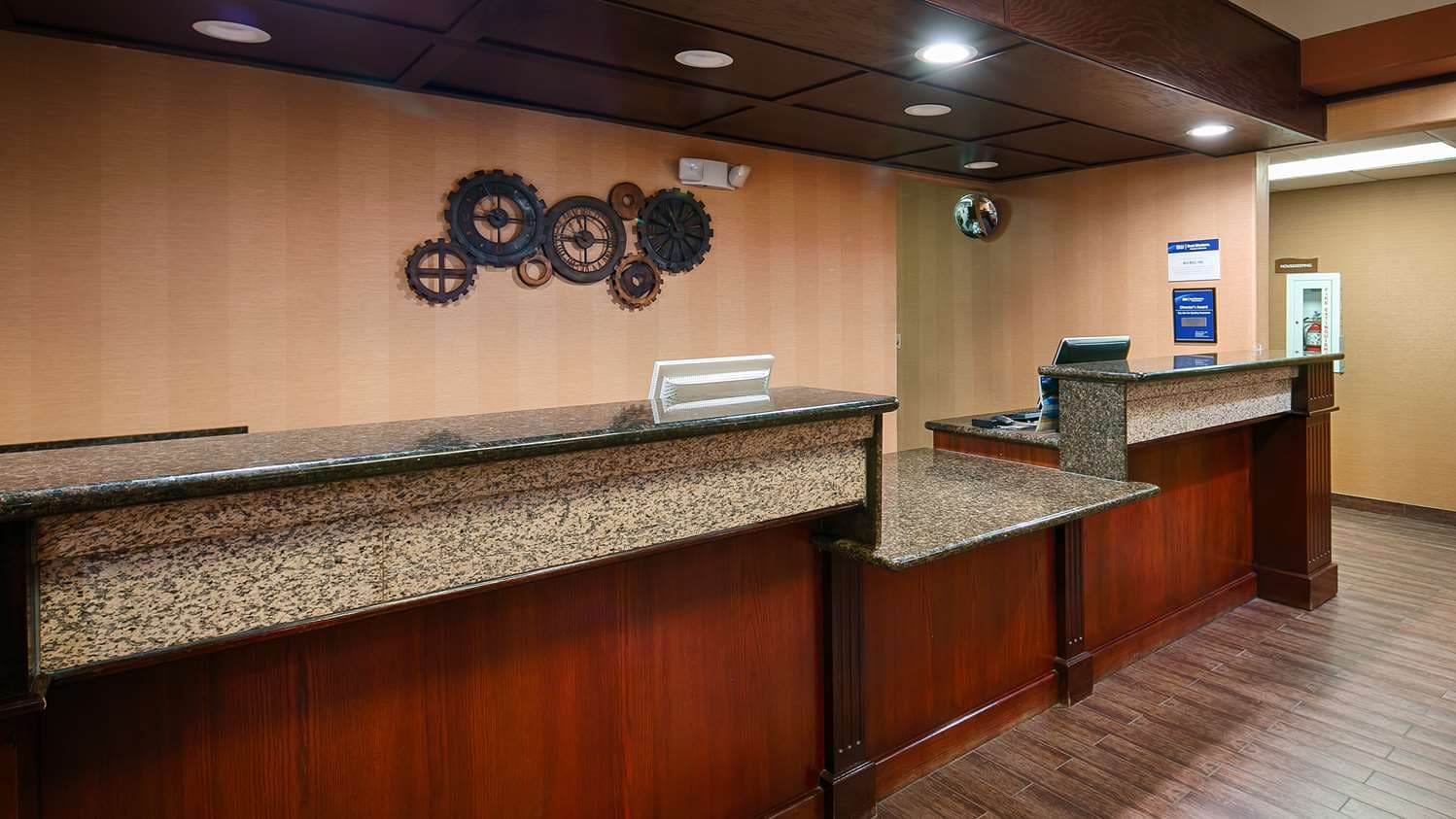 Best Western Plus Rama Inn & Suites 2