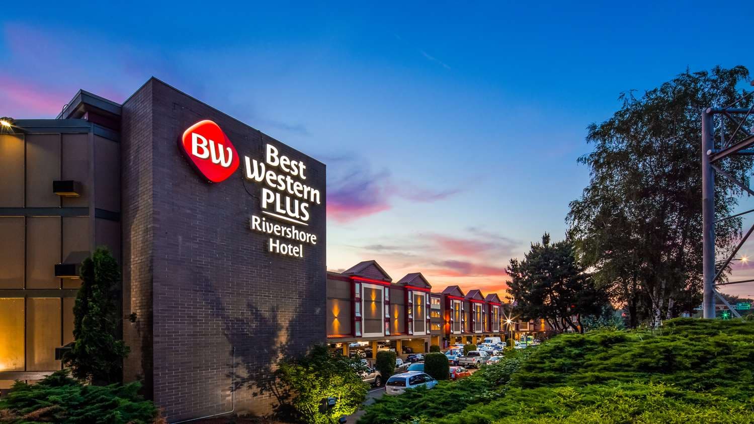 Best Western Plus Rivershore Hotel 2