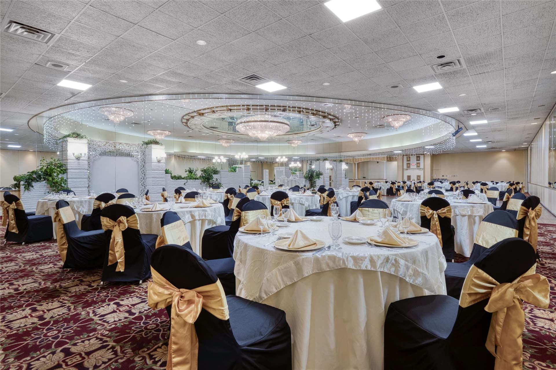 Best Western Plus Wilkes Barre Center City 4
