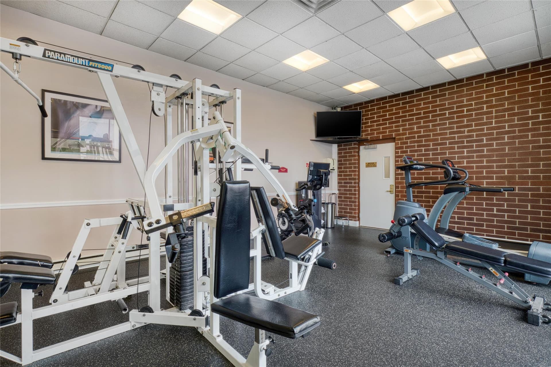 Best Western Plus Wilkes Barre Center City 5