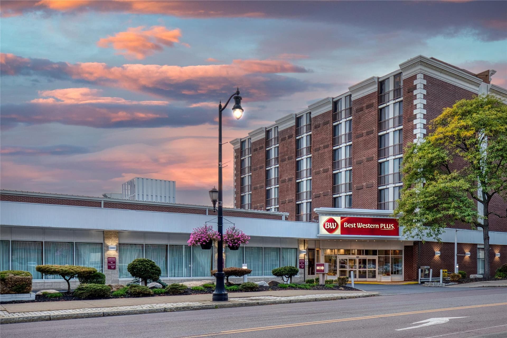 Best Western Plus Wilkes Barre Center City