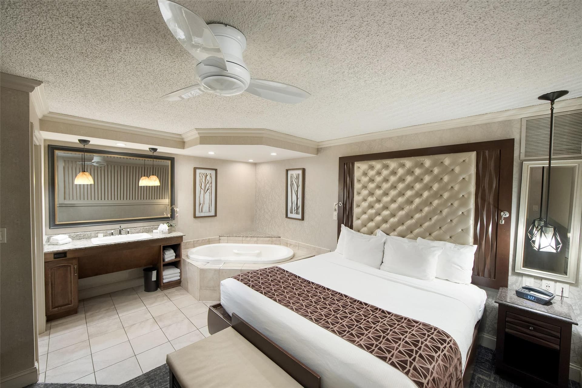 Eden Resort and Suites, BW Premier Collection 5